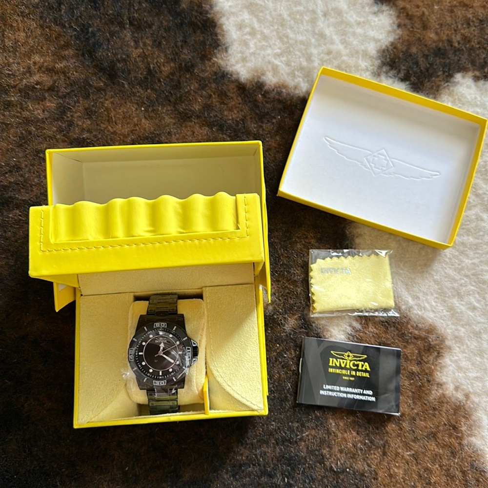 Oversized or mens INVICTA WATCH